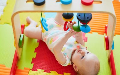 Comment choisir le meilleur tapis d’éveil pour le développement de votre bébé ?