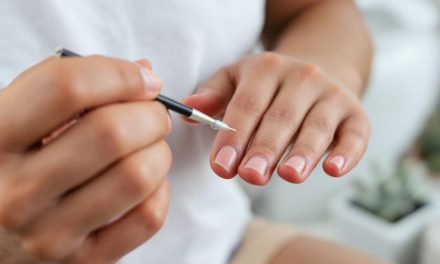 Comment arrêter de se ronger les ongles avec une recette de grand-mère ?